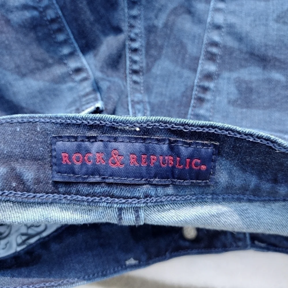 Rock & Republic Camo Shorts dark wash Blue Jean Denim high rise raw creased hem